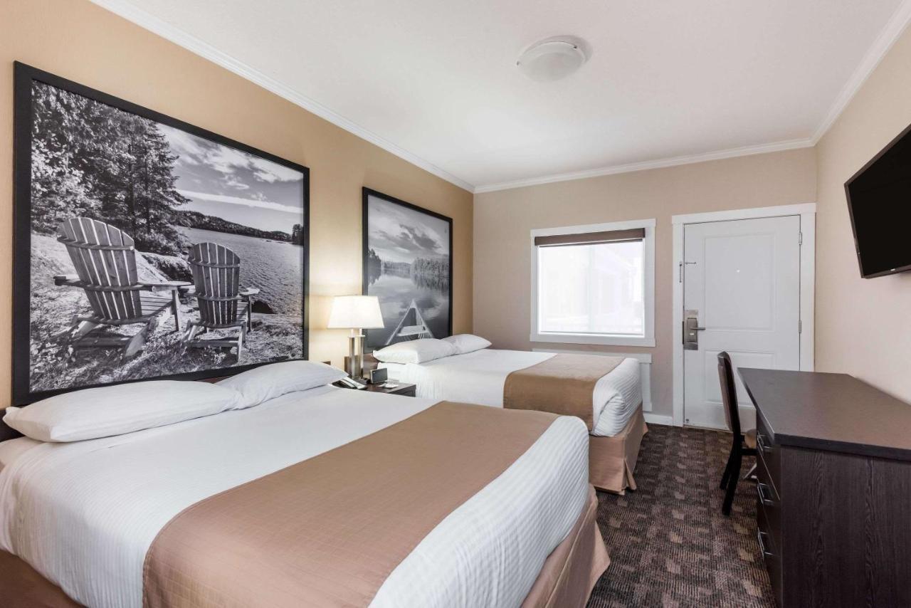 Motel Super 8 By Wyndham Watrous Exterior foto